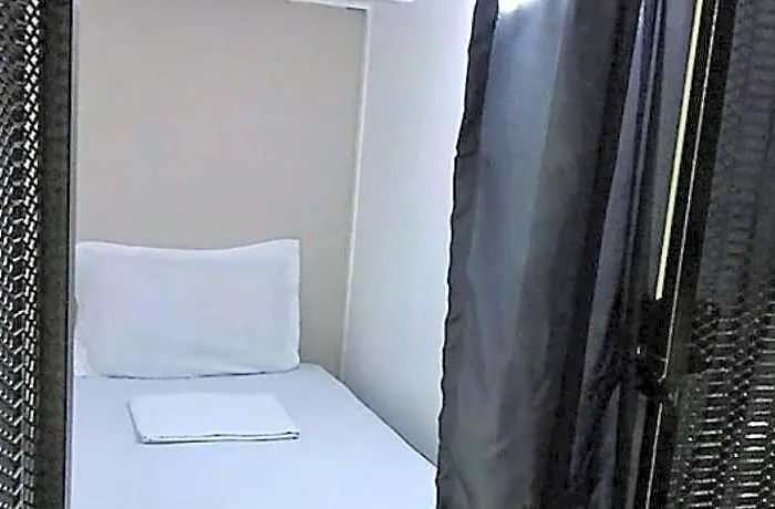 Mariveles Capsule Hotel Manilla